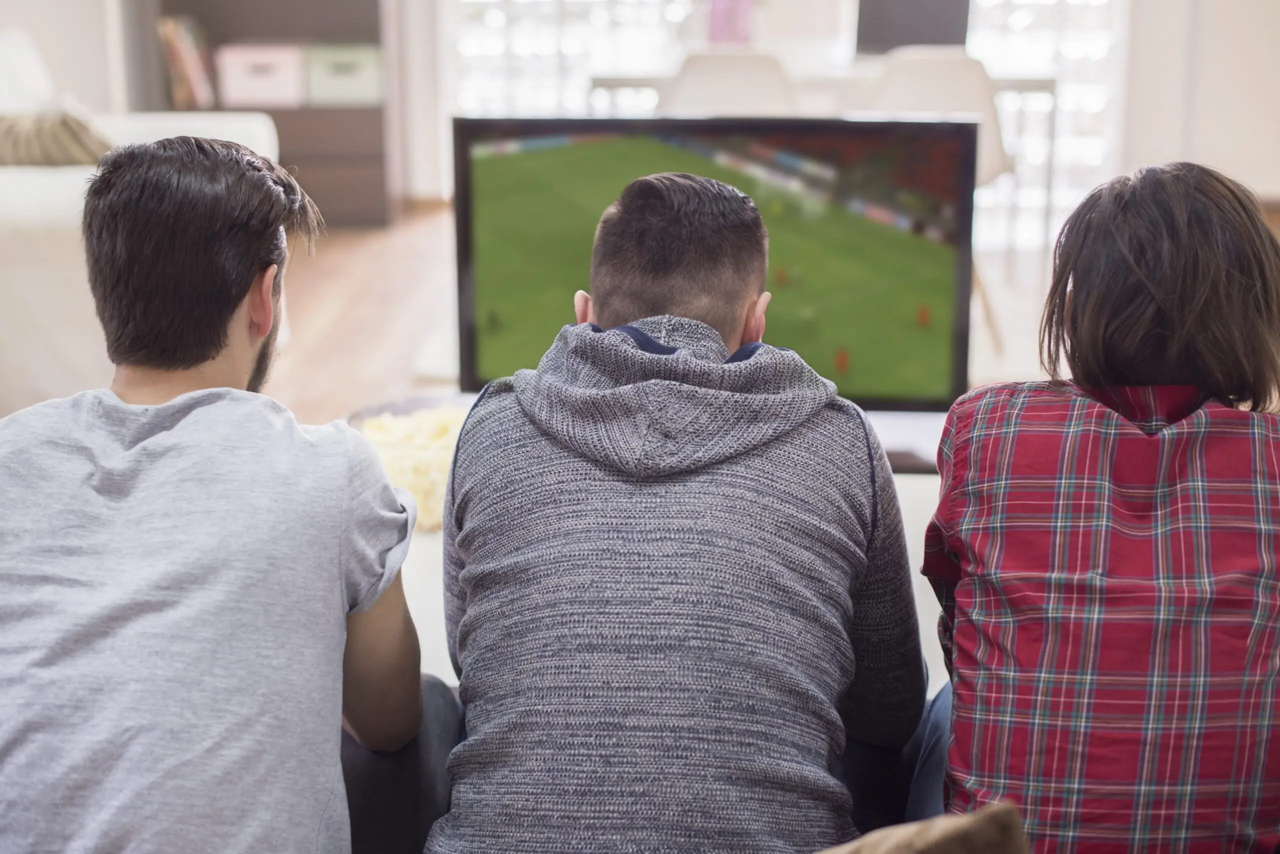 آیا تماشای تلویزیون بر باروری مردان تأثیر دارد؟